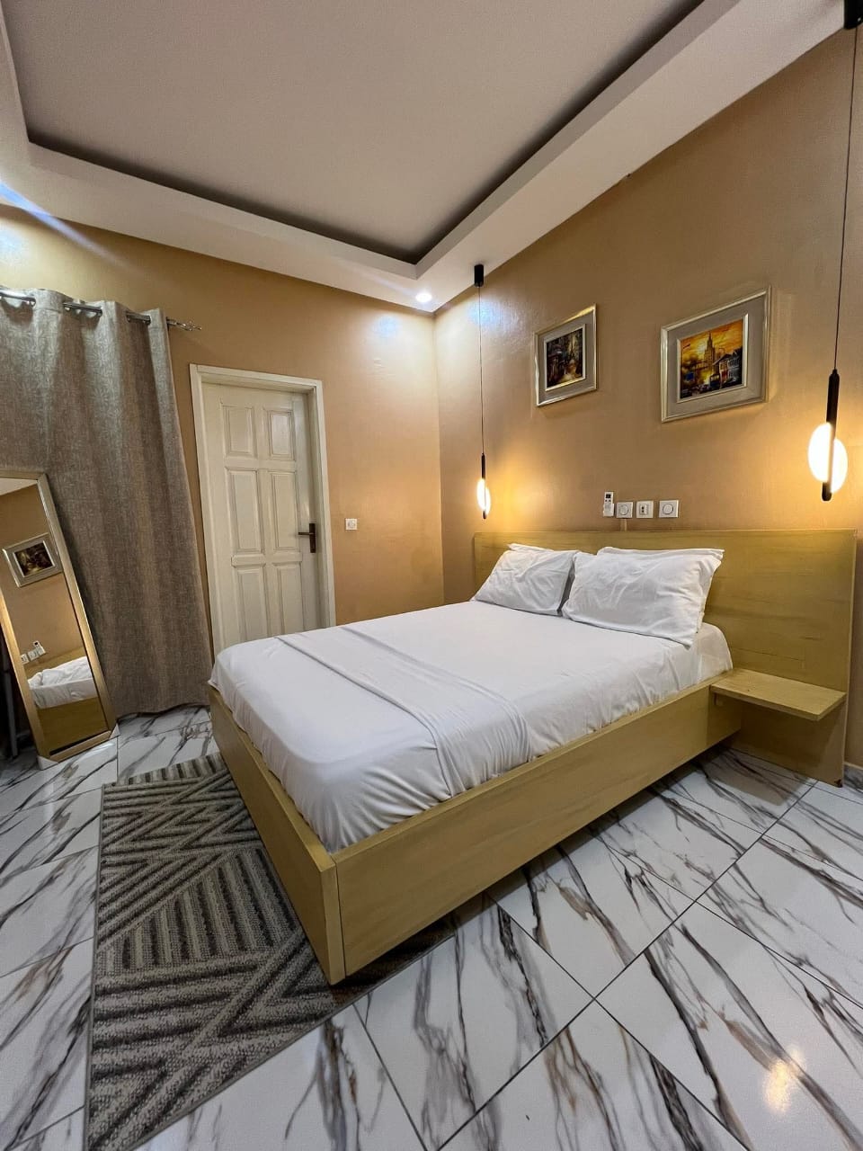 Chambre Familiale 28